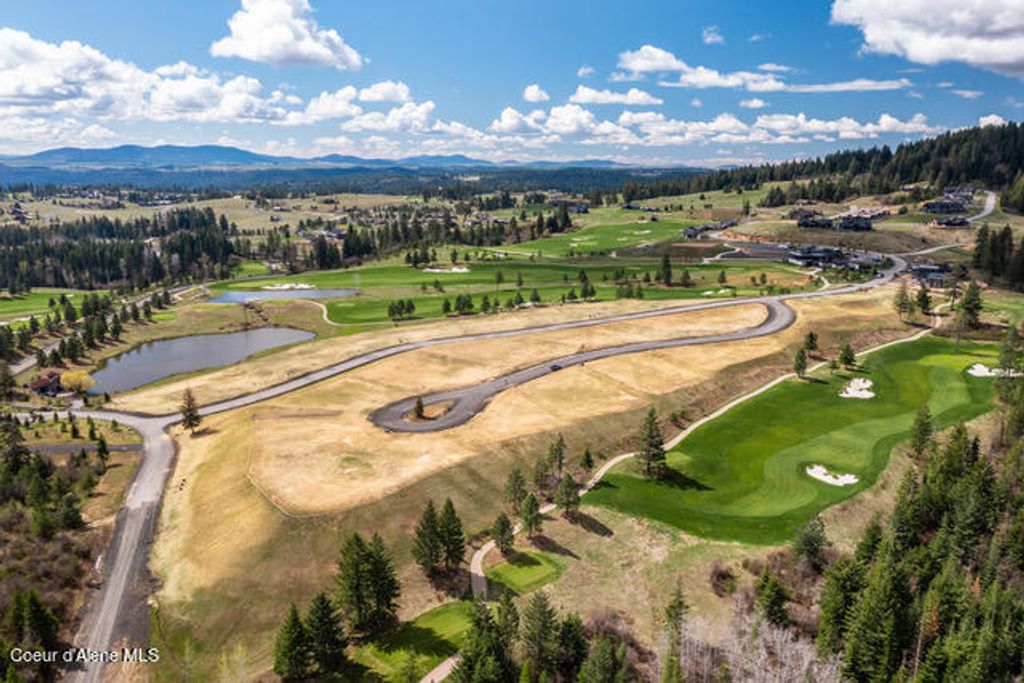 6061 W Dashwood, Coeur D'alene, ID 83814