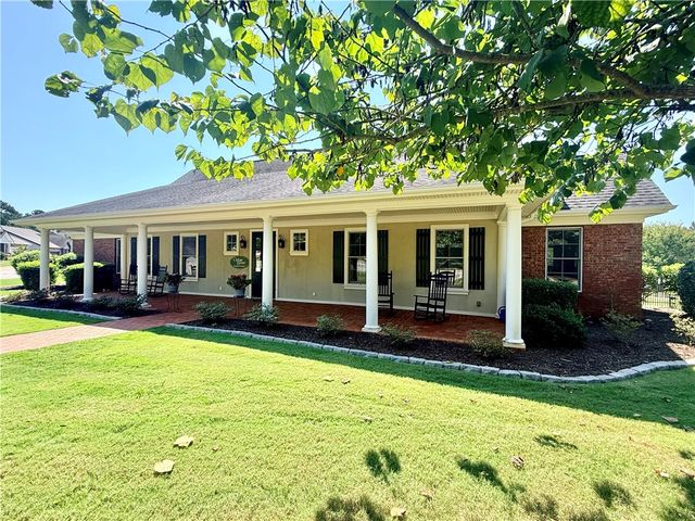 75 Angus Run, Seneca, SC 29672