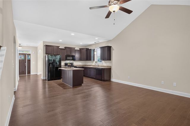 75 Angus Run, Seneca, SC 29672