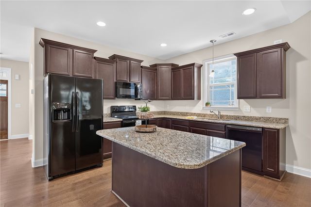 75 Angus Run, Seneca, SC 29672