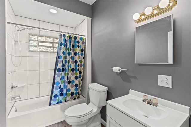 215 S Folger Street, Carrollton, MO 64633