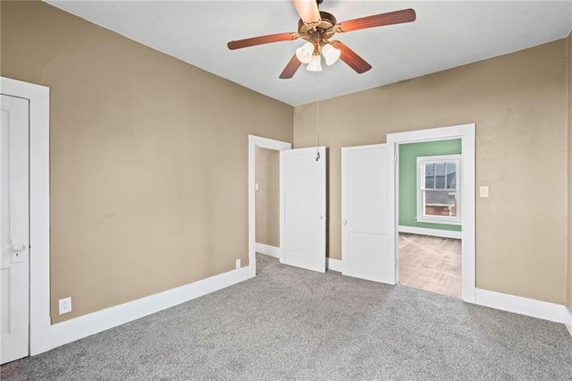 215 S Folger Street, Carrollton, MO 64633