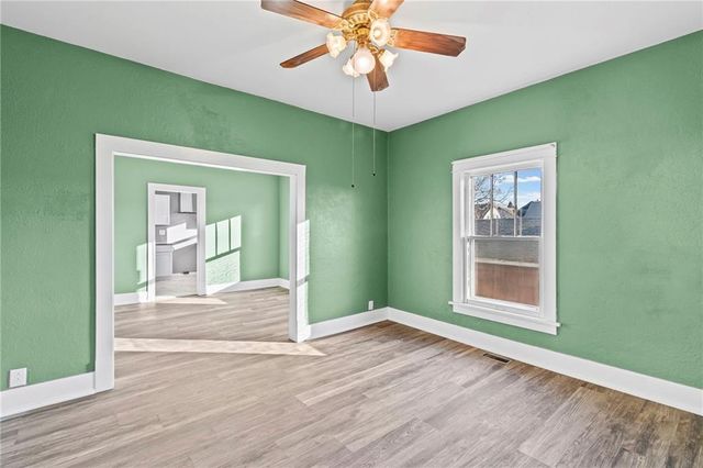 215 S Folger Street, Carrollton, MO 64633