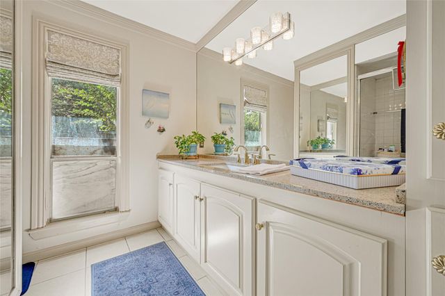12219 Briar Forest Drive, Houston, TX 77077