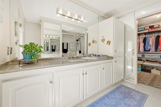12219 Briar Forest Drive, Houston, TX 77077