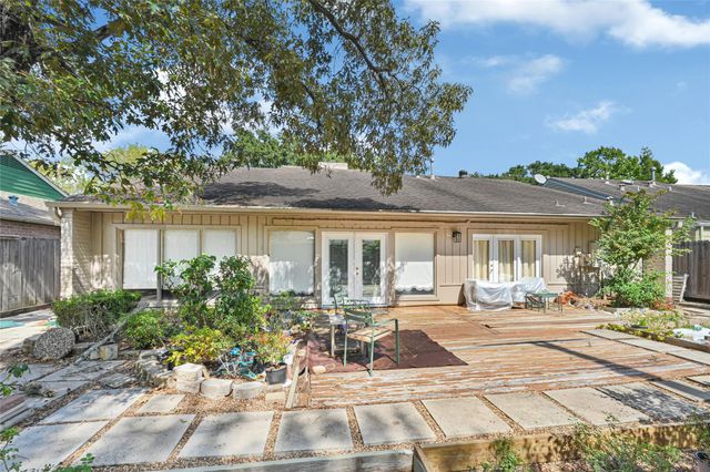 12219 Briar Forest Drive, Houston, TX 77077