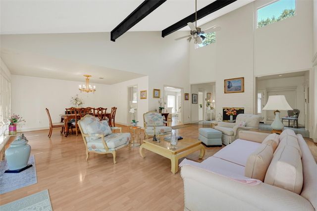 12219 Briar Forest Drive, Houston, TX 77077