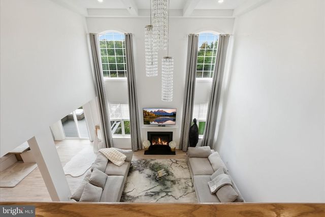 7104 CORNER CREEK WAY, Glenn Dale, MD 20769