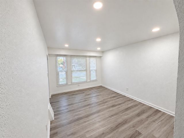 9079 Westwood Street, Detroit, MI 48228