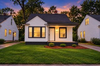 9079 Westwood Street, Detroit, MI 48228