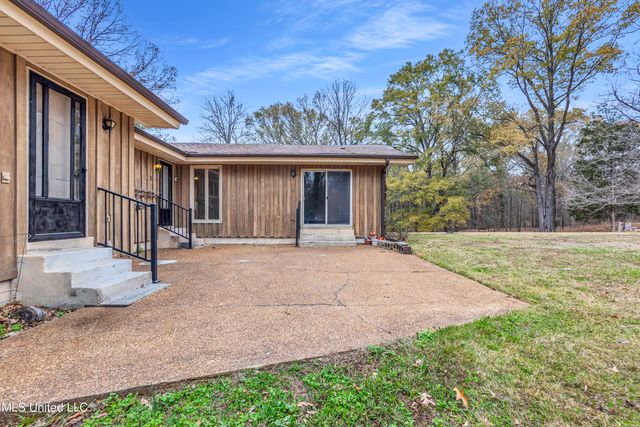 8500 Lakeshore Drive, Walls, MS 38680