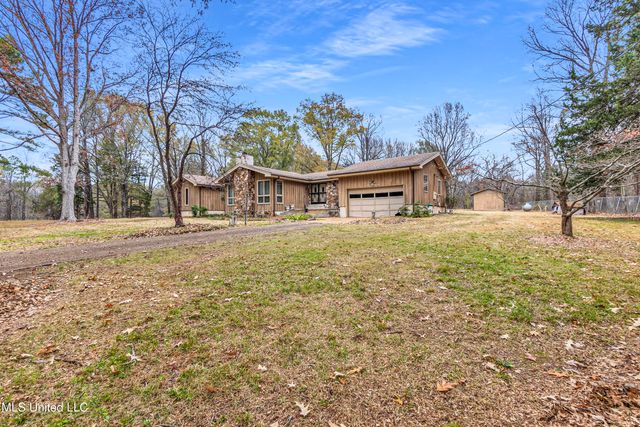 8500 Lakeshore Drive, Walls, MS 38680