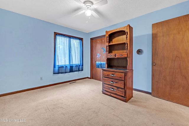 8500 Lakeshore Drive, Walls, MS 38680