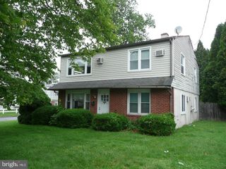 1009 W MORELAND ROAD, Willow Grove, PA 19090