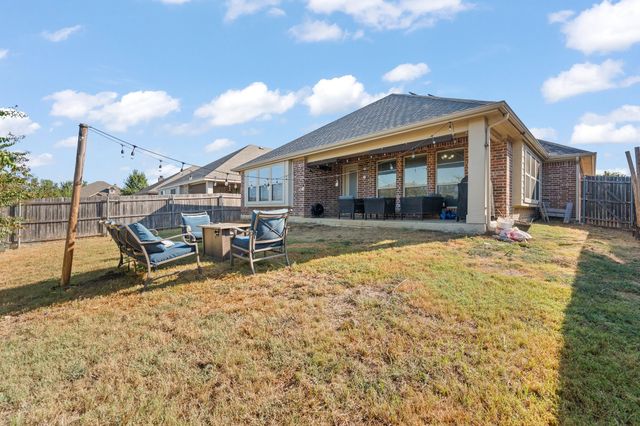 119 Gateway Drive, Alvarado, TX 76009