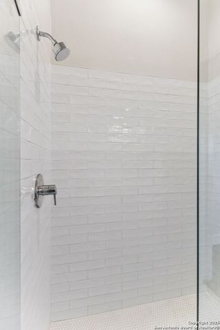 135 Cedar St Unit 105, San Antonio, TX 78210