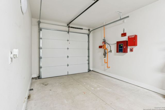 135 Cedar St Unit 105, San Antonio, TX 78210