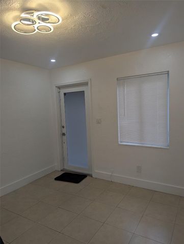 2209 NW 6th Street, Fort Lauderdale, FL 33311