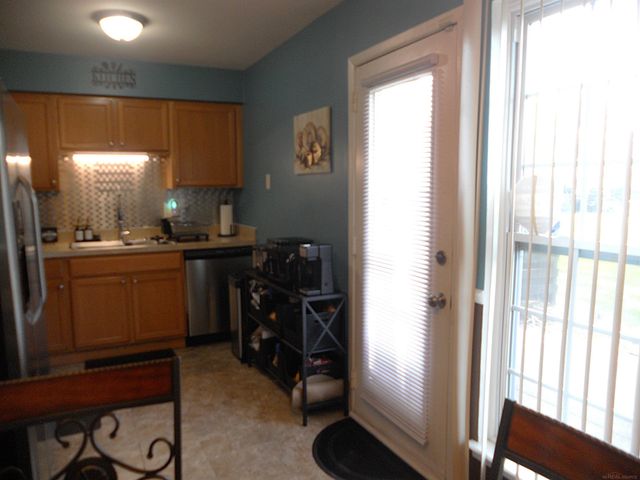 24541 SEATON CIRCUIT E. Drive, Warren, MI 48091