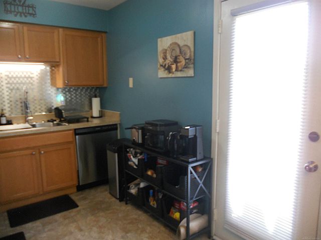 24541 SEATON CIRCUIT E. Drive, Warren, MI 48091