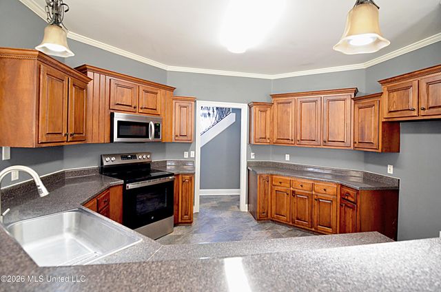 159 Lindsey Drive, Hernando, MS 38632