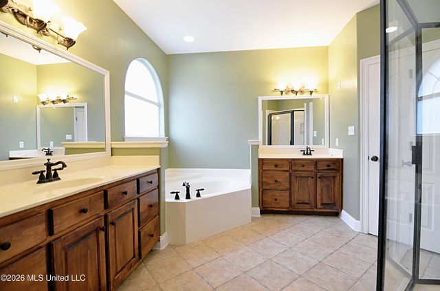 159 Lindsey Drive, Hernando, MS 38632