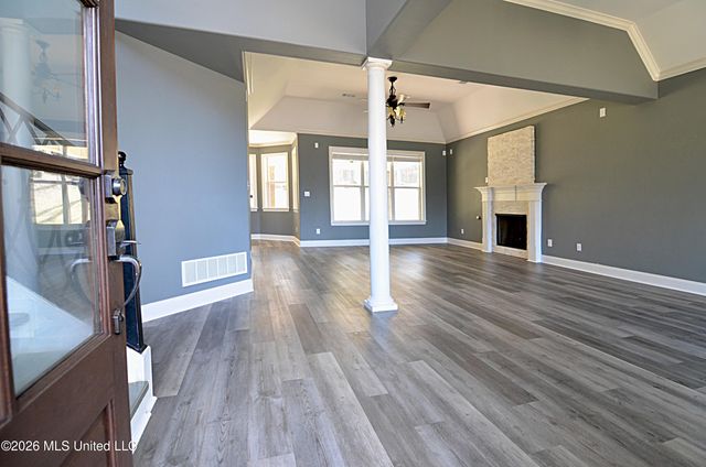 159 Lindsey Drive, Hernando, MS 38632