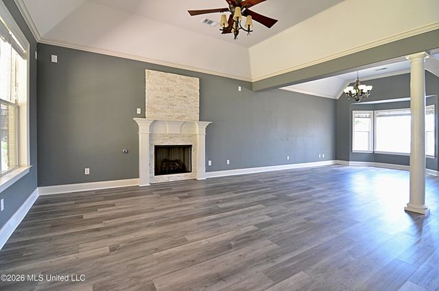 159 Lindsey Drive, Hernando, MS 38632