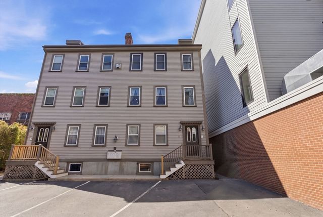 523 E 2nd St 5, Boston, MA 02127