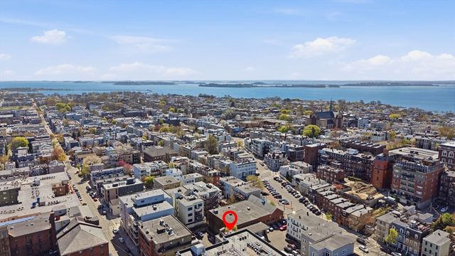 523 E 2nd St 5, Boston, MA 02127