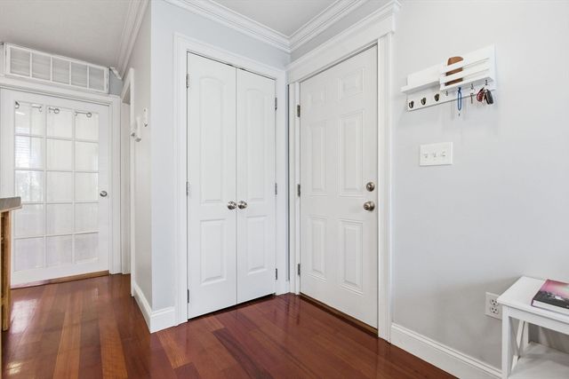 523 E 2nd St 5, Boston, MA 02127