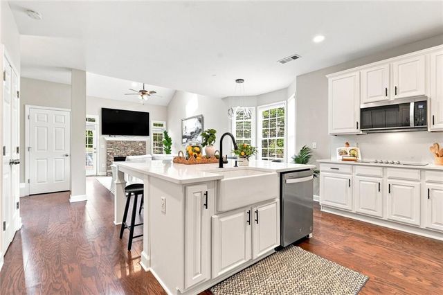 4485 Summerwood Drive, Cumming, GA 30041