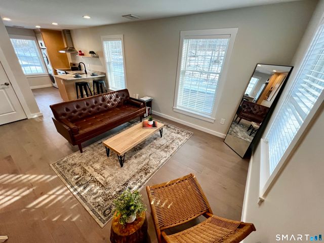 179 Butternut Street 6, Middletown, CT 06457