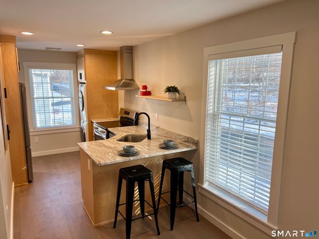 179 Butternut Street 6, Middletown, CT 06457