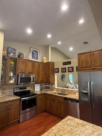 6084 Petunia Road, Delray Beach, FL 33484