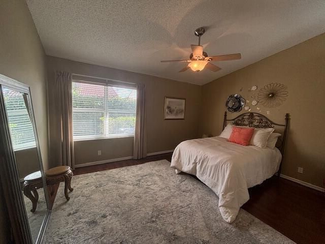 6084 Petunia Road, Delray Beach, FL 33484