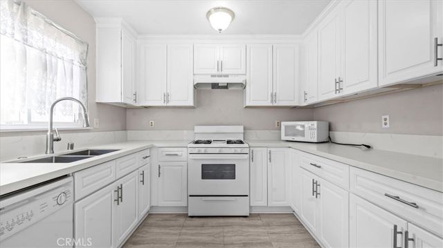 10861 Mountain View, Loma Linda, CA 92354