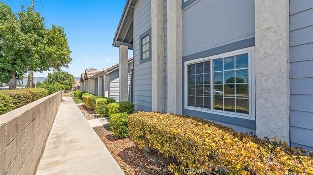 10861 Mountain View, Loma Linda, CA 92354