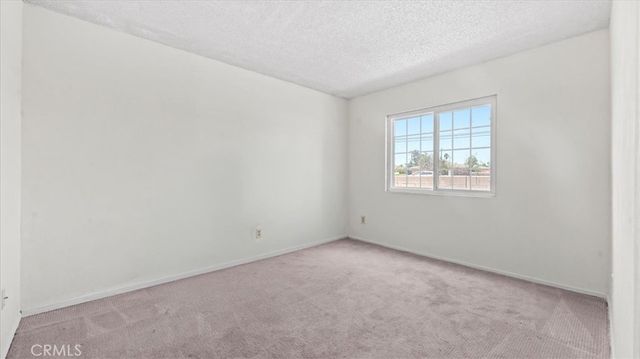 10861 Mountain View, Loma Linda, CA 92354