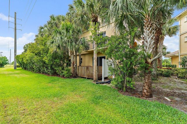 12755 SE Old Cypress Drive, Hobe Sound, FL 33455