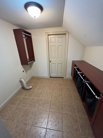 8 Old Mill Lane, Rollinsford, NH 03869