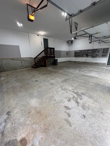 8 Old Mill Lane, Rollinsford, NH 03869