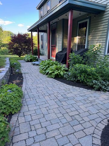 8 Old Mill Lane, Rollinsford, NH 03869