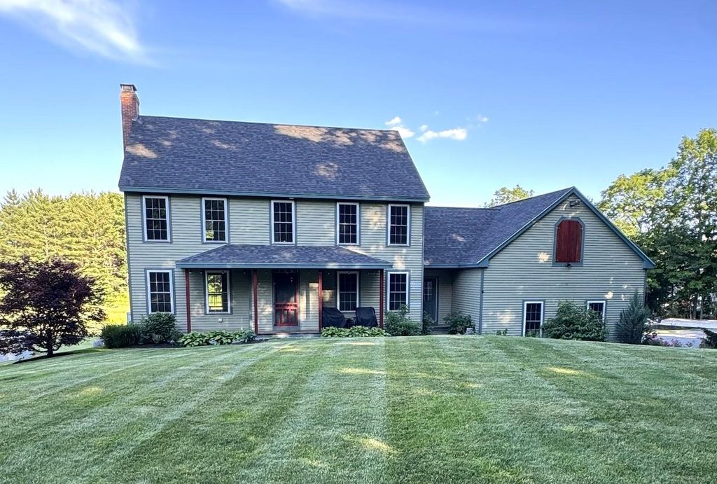 8 Old Mill Lane, Rollinsford, NH 03869