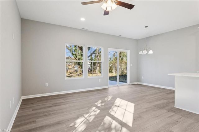 503 Spruce ST, Suffolk, VA 23434