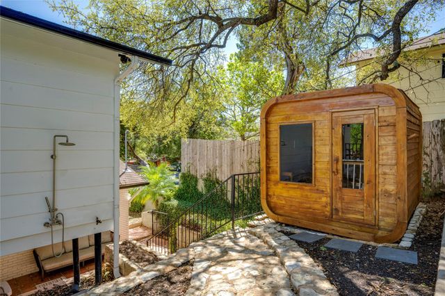 3606 Wilson ST, Austin, TX 78704