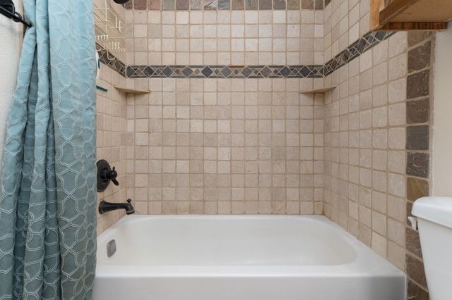 2501 W Zia 4-201, Santa Fe, NM 87505