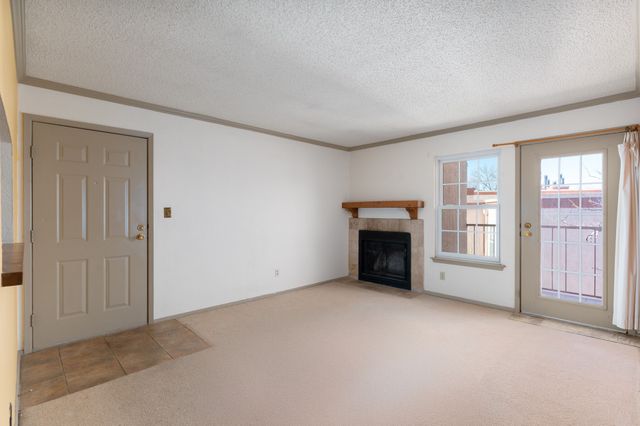 2501 W Zia 4-201, Santa Fe, NM 87505