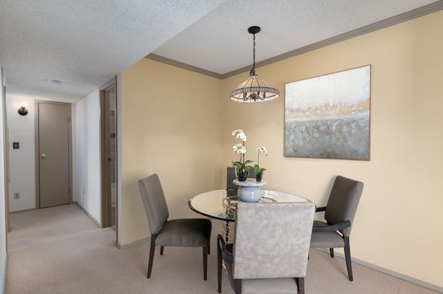 2501 W Zia 4-201, Santa Fe, NM 87505