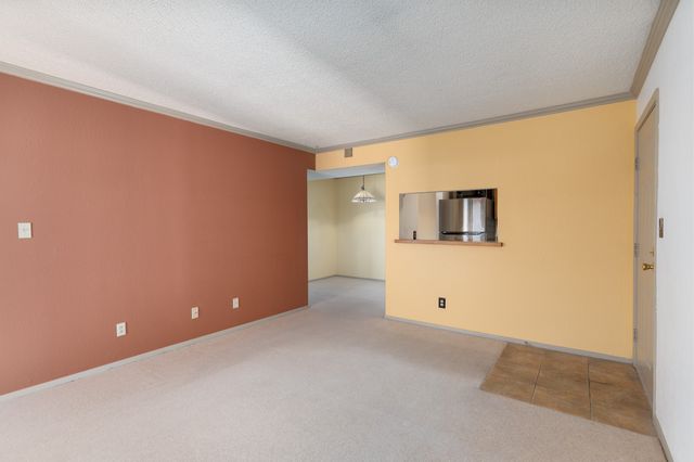2501 W Zia 4-201, Santa Fe, NM 87505